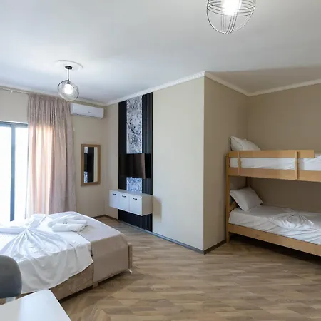 Resilient Hotel *