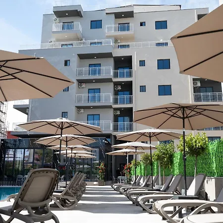 Resilient Hotel Golem (Tirana)