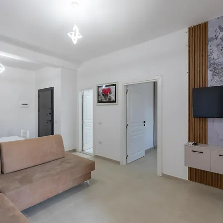 Resilient 4* Golem (Tirana)