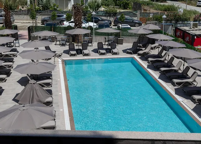 Resilient Hotel Golem (Tirana)